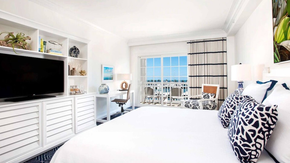 Key West Hotel | Ocean View Balcony King Room at Oceans Edge, Panoramic Water Views, Pets Welcome