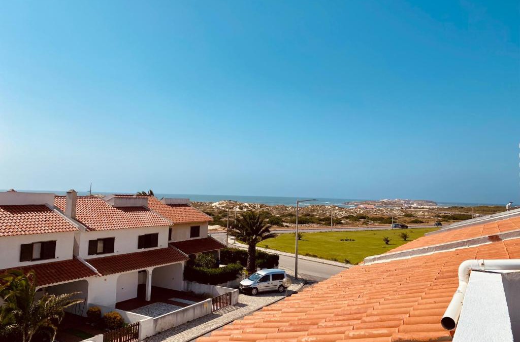 Peniche Villa | Ocean view - Baleal beach house - Surf & Relax