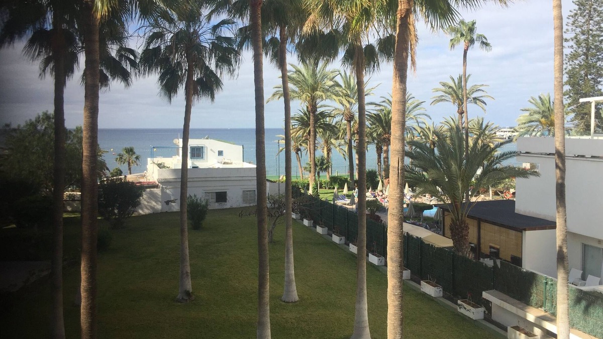 Los Cristianos Condo | Ocean View Comodoro