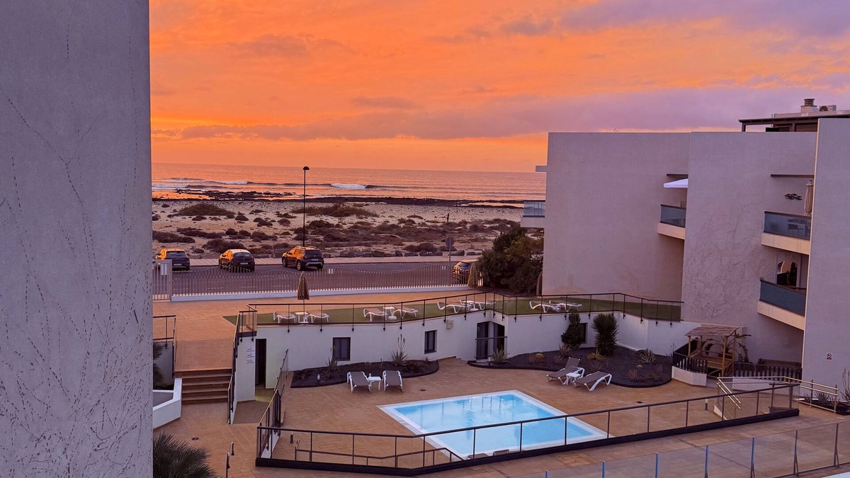 El Cotillo Apartment | Ocean view first line, pool, balcony and rooftop, CasaMar El Cotillo