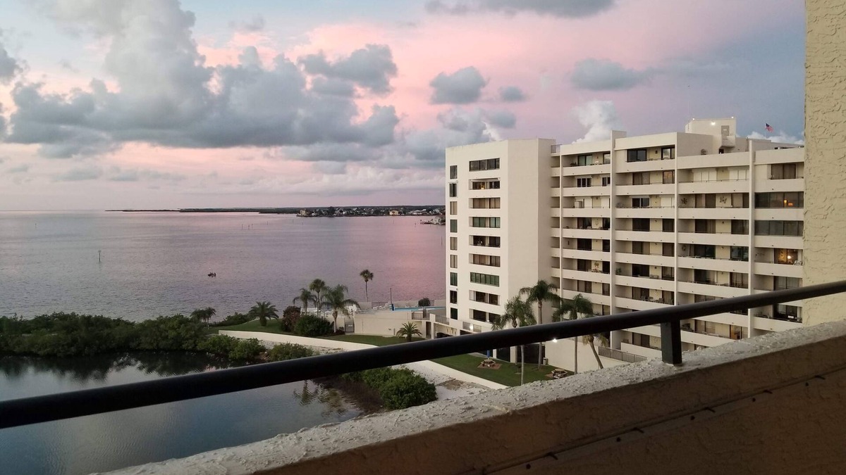 Hudson Condo | Ocean View from Every Room of this 7th Floor Condo