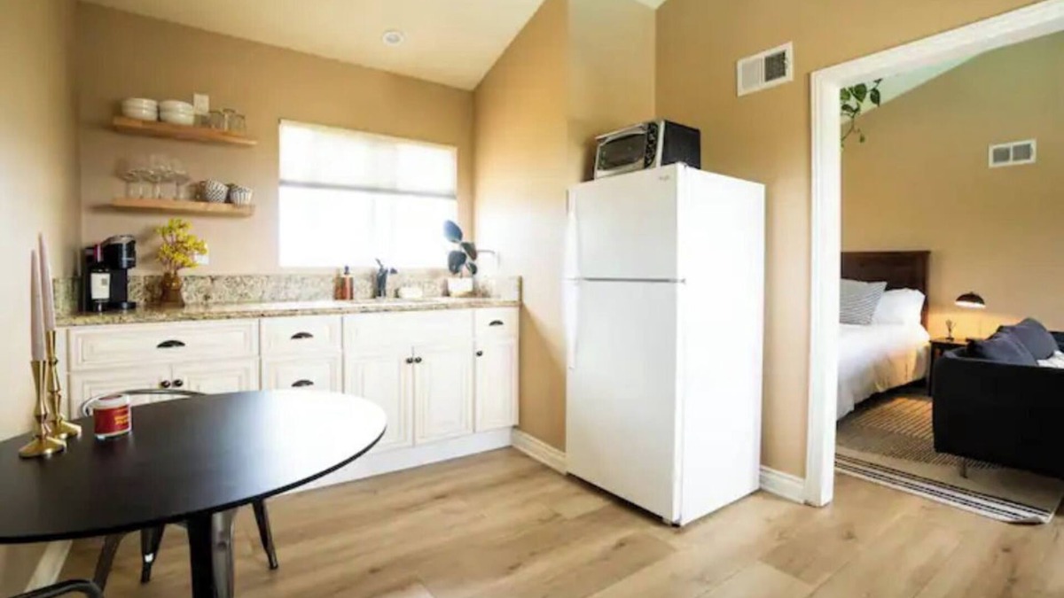 Ventura Apartment | Ocean View Guesthouse/Apt With Pool