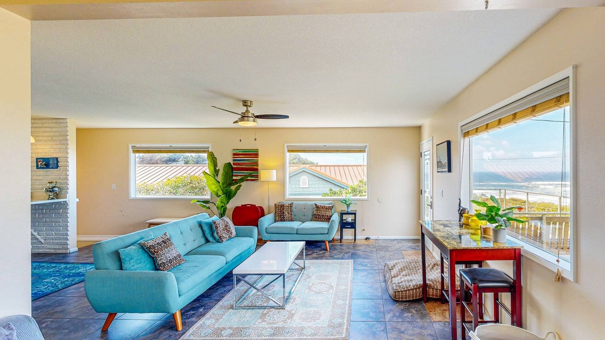 Agate Beach House | Ocean-view home - private hot tub, outdoor shower, dog-friendly - walk to beach