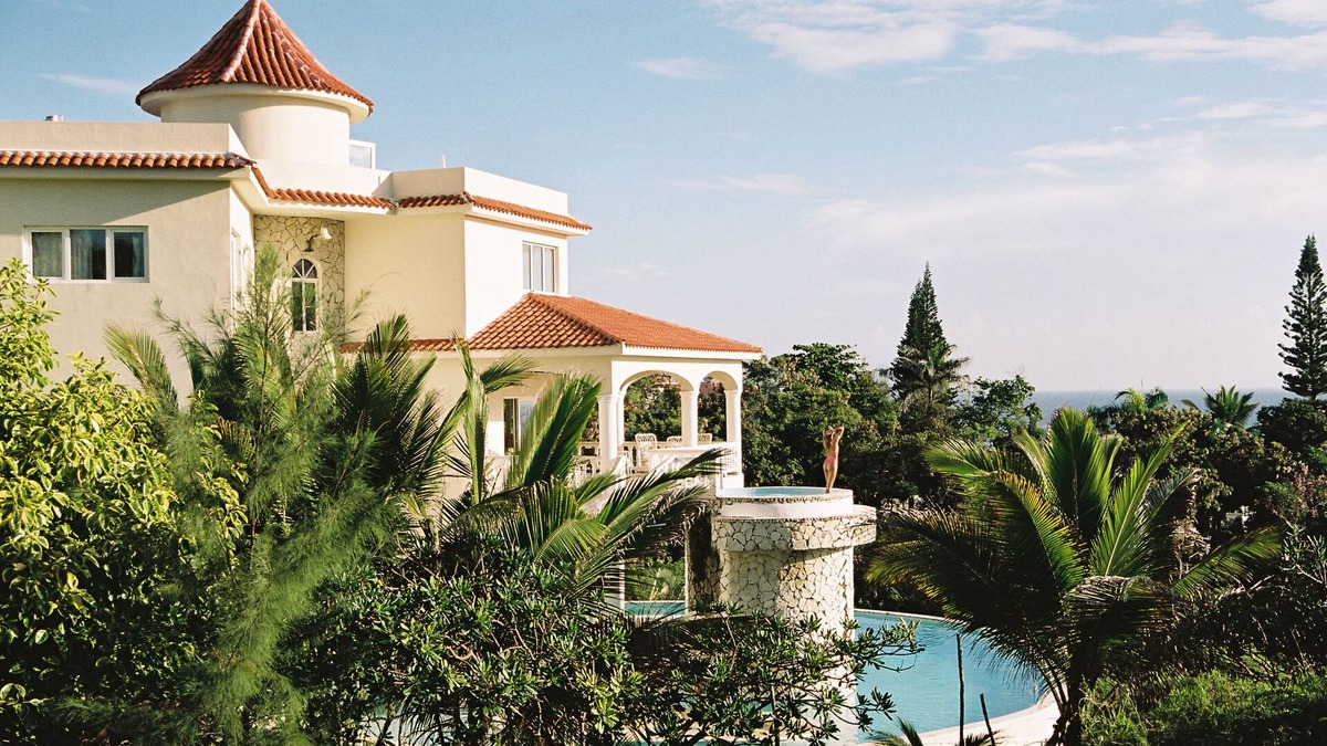 Puerto Plata Villa | Ocean view, large pool, waterfall, cinema, gym, near the beach, STAFF INCLUDED.
