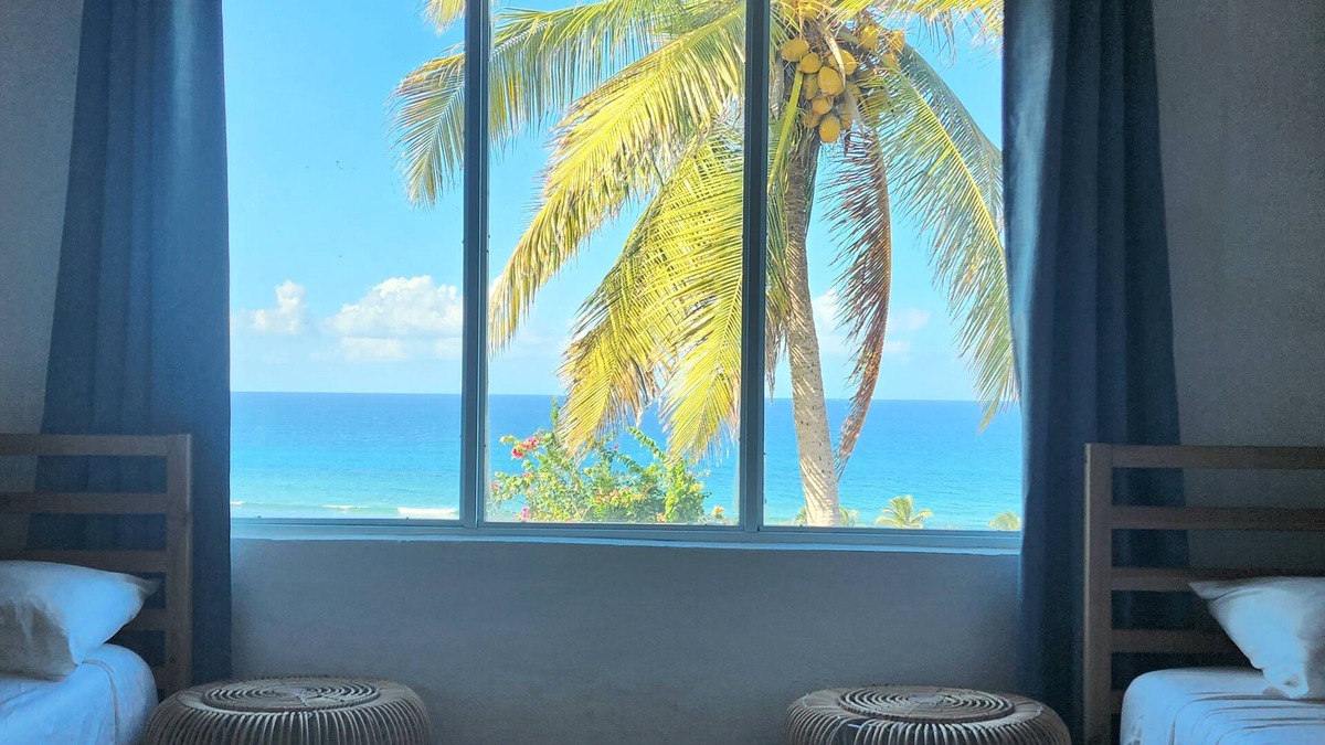 Villa Borinquen House | Ocean View & walk 5 min to beach, Pool Table, Ping Pong, Arcade Games 5Bd-4 Bth
