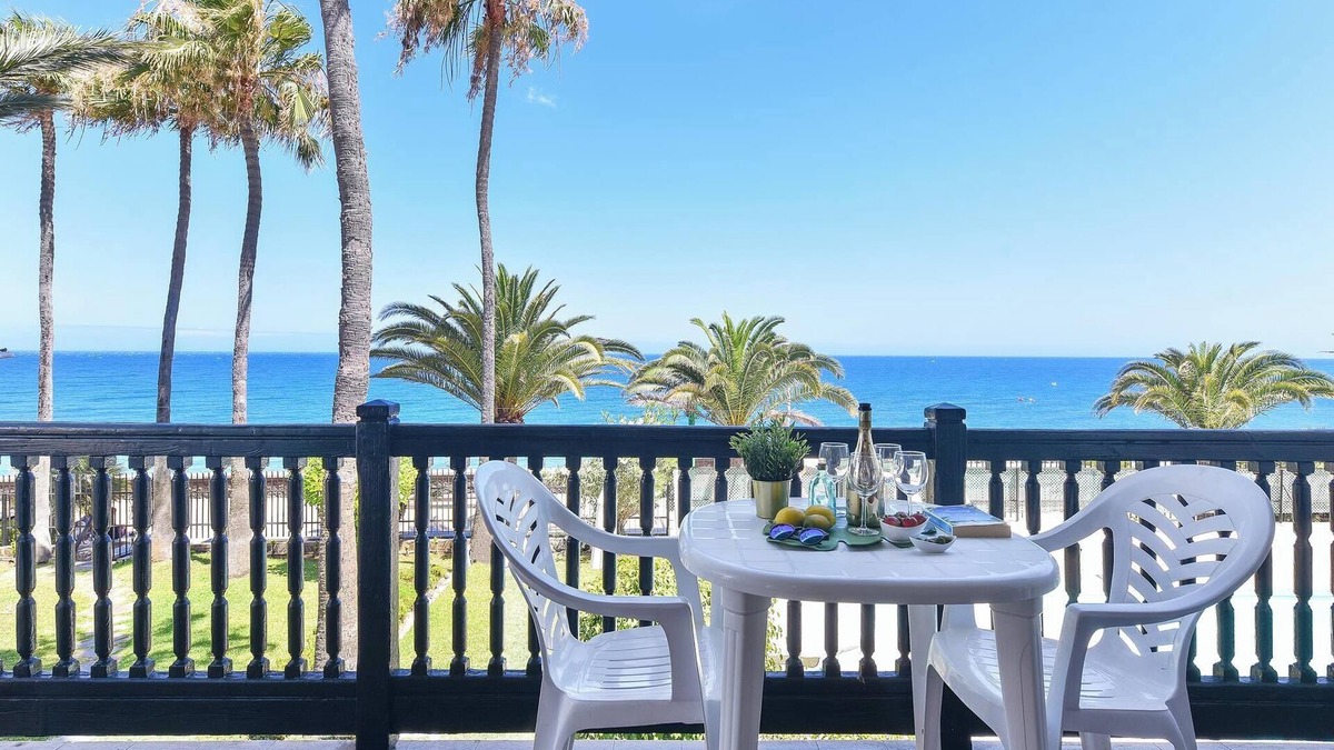 Playa del Ingles Apartment | Ocean Views Arpones 16 by VillaGranCanaria