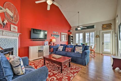 Isla Del Sol House | Ocean Views and 2 Decks Beach House in Galveston