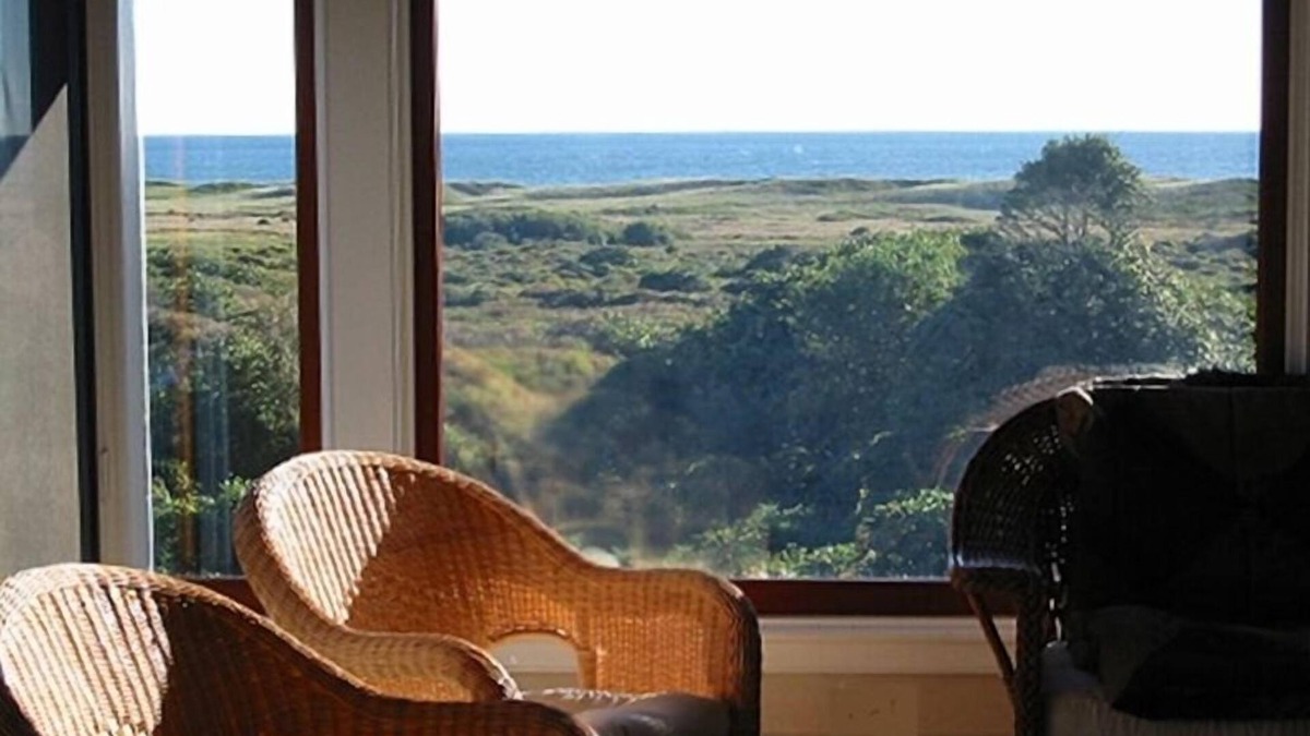 Aquinnah House | Ocean Views: Every Room - Walk to Ocean Beach, Dog Friendly n