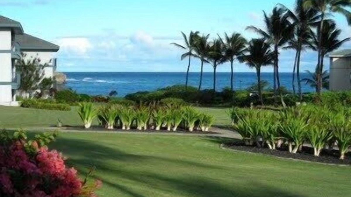 Poipu Condo | Ocean Views from this 2 bdrm/2 Bath Ground Floor Family Friendly Condo