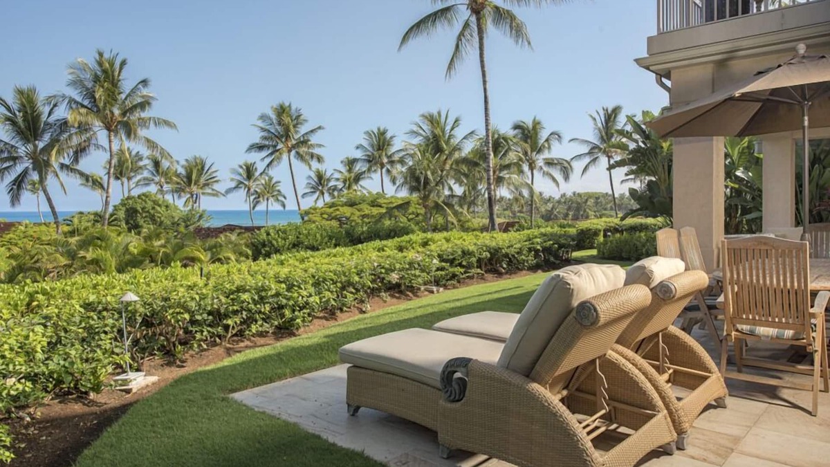 Kaupulehu Condo | OCEAN VIEWS* LUXURY AND LOCATION AT HUALALAI RESORT * TWO GOLF CARTS*