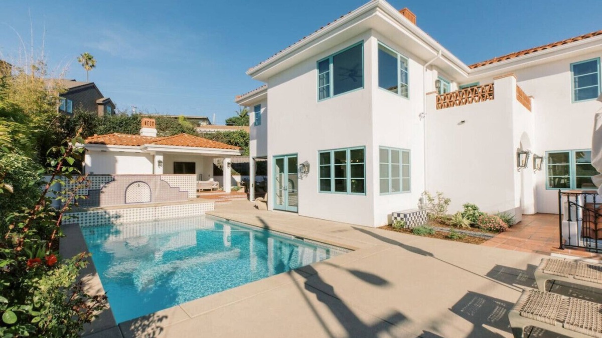 Cardiff-by-the-Sea House | Ocean Views, Outdoor Kitchen Pool & Jacuzzi