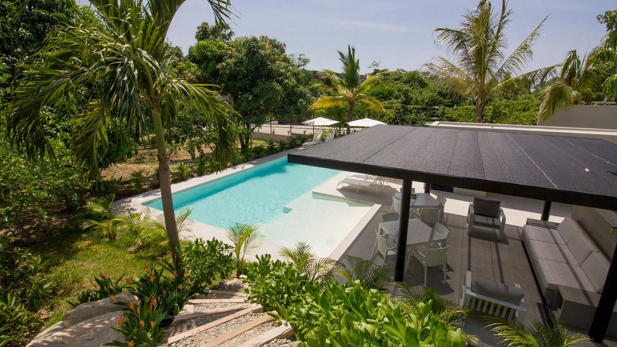 P Chahue Condo | Ocean Views with Rooftop Terrace & Private Plunge Pool