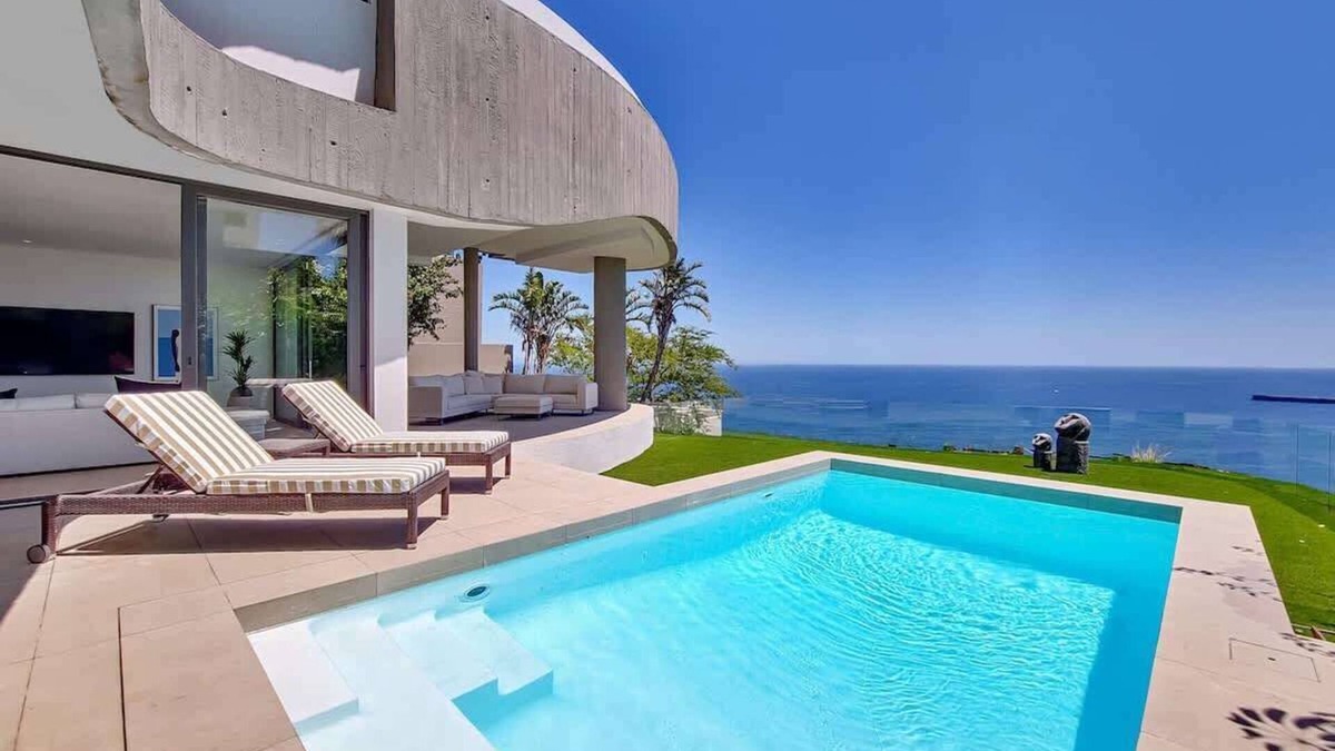 Fresnaye Villa | Ocean Villa - Ultra Luxury Apt in Bantry Bay