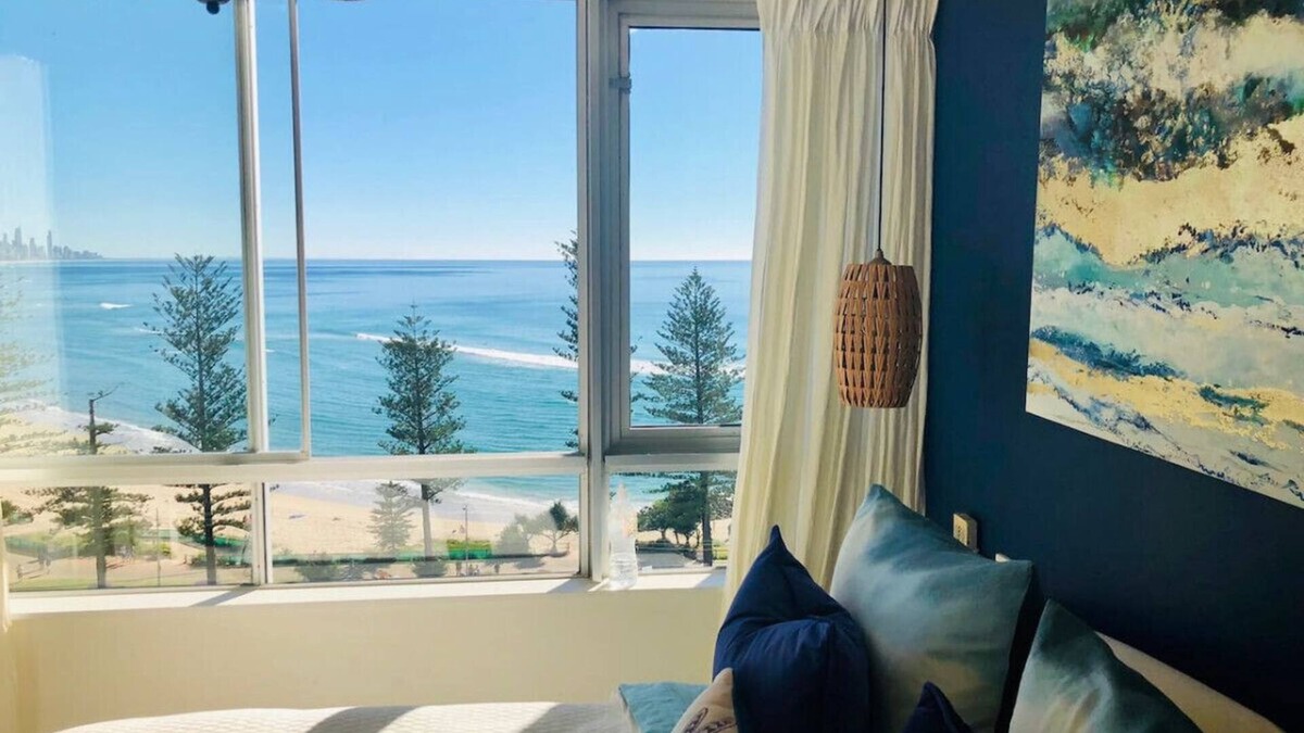 Burleigh Heads Apartment | Ocean Vista Escape Burleigh Beach