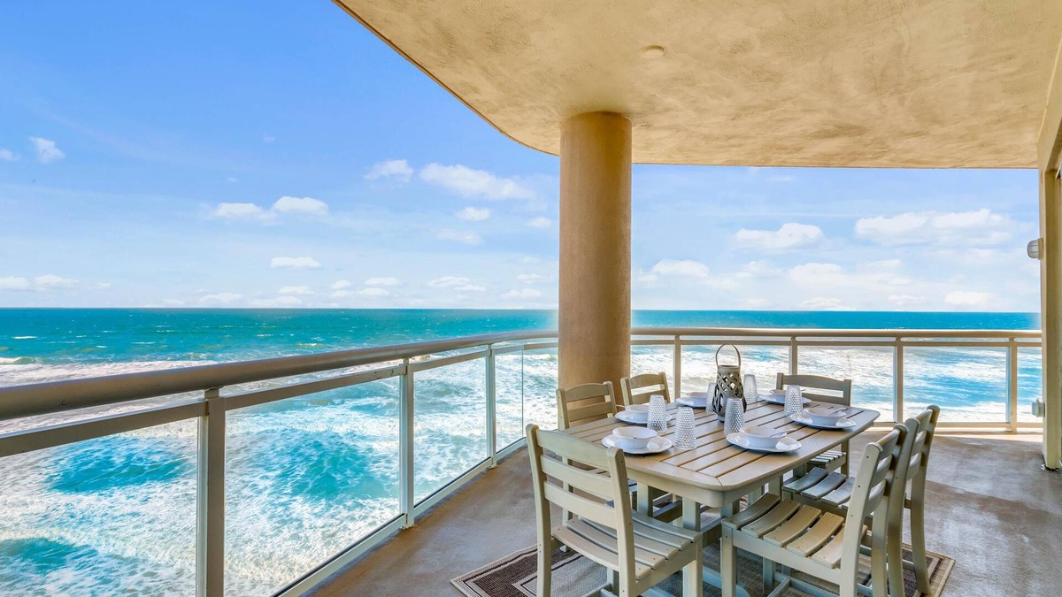 Daytona Beach Condo | Ocean Vistas 904 - Great Ocean Views - Luxury 3BR/3BA condo Huge Balcony!