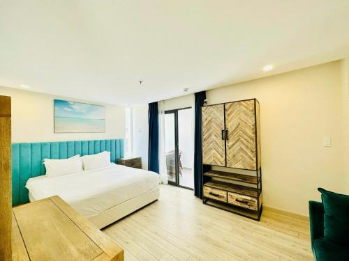 Long Hai House | Oceanami Villa Resort Deluxe King - Đầy đủ tiện nghi - Hồ bơi 2000 m2 - Long Hải Beach