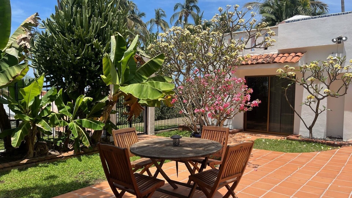 Rincon de Guayabitos Cottage | Oceanfront Casita with shared heated pool