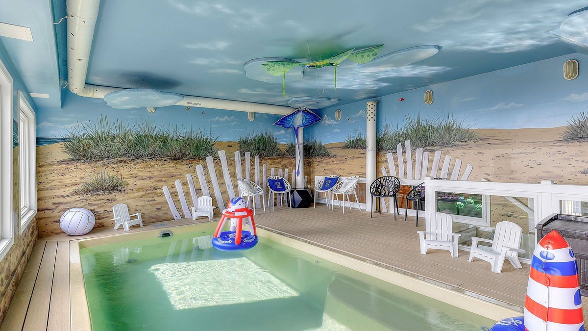 Sandbridge House | Oceanfront/11 bds/33 PPL/Indoor Pool