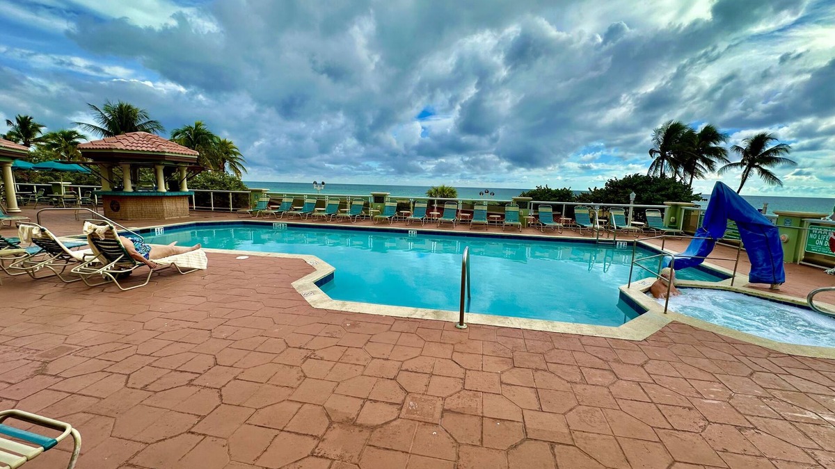 Hollywood Resort | Oceanfront 2 Room Suite with Resort Amenities.