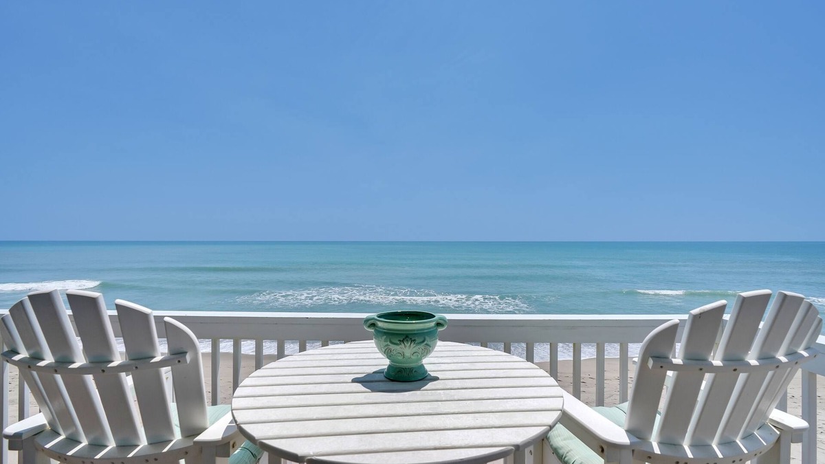 Kure Beach Condo | Oceanfront, 2 story, end unit. Indoor Pool, Hot Tub, Gym&Sauna. Recent updates!