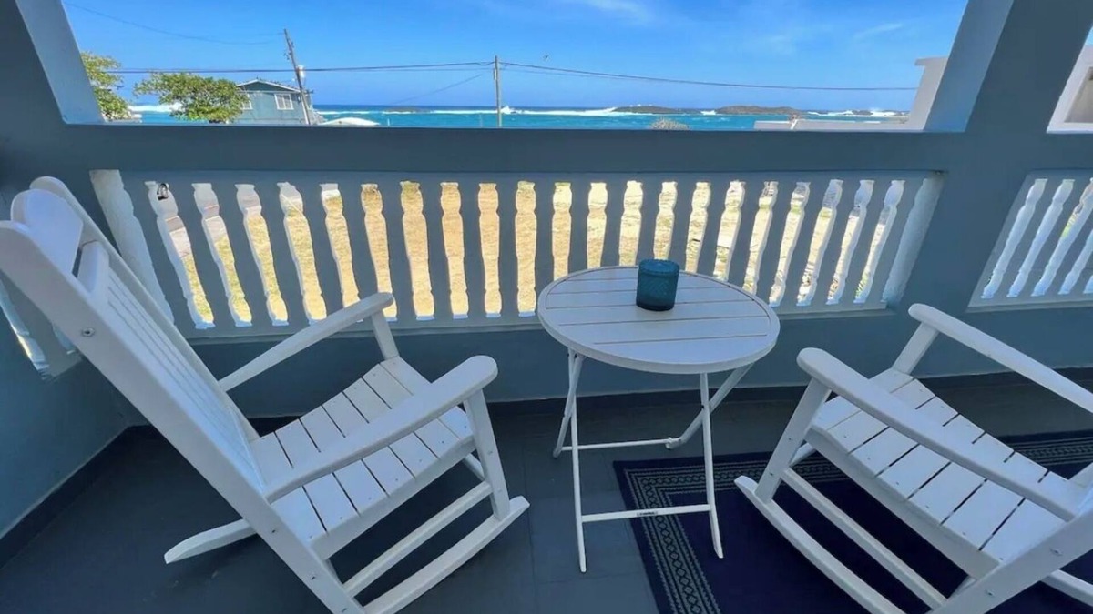 Puerto Nuevo Apartment | Oceanfront 3/1 Steps from the beach!