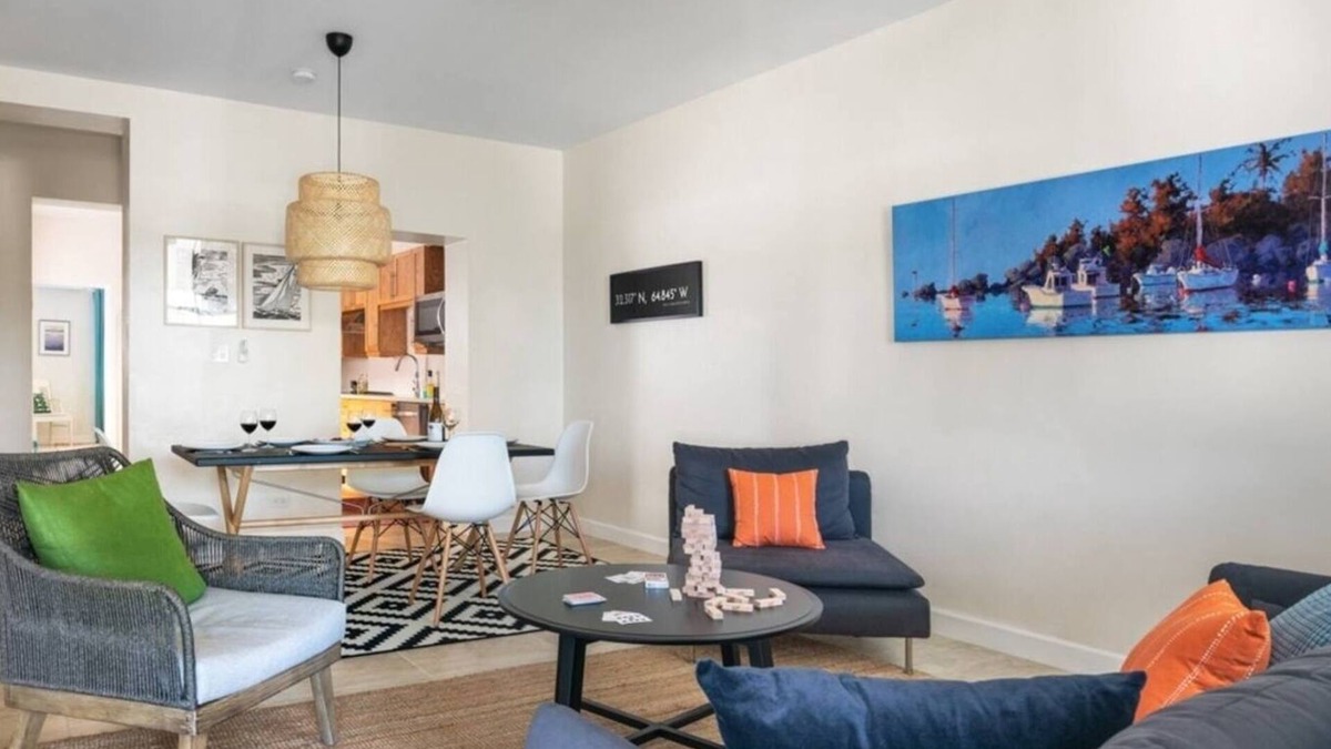Ireland Island Apartment | Oceanfront 3Bed w/Private Patio & Garden - 7B
