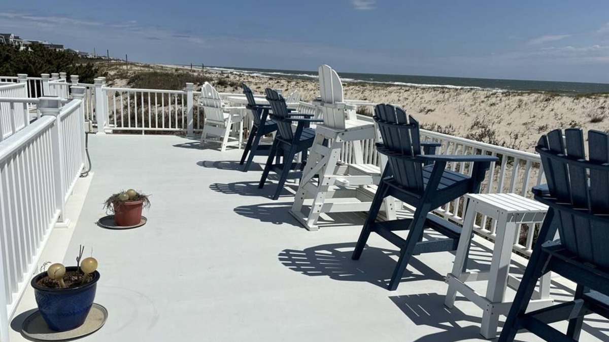 Ship Bottom Cottage | OCEANFRONT Adorable Cottage! Perfect For a Couple or Small Family of 4!