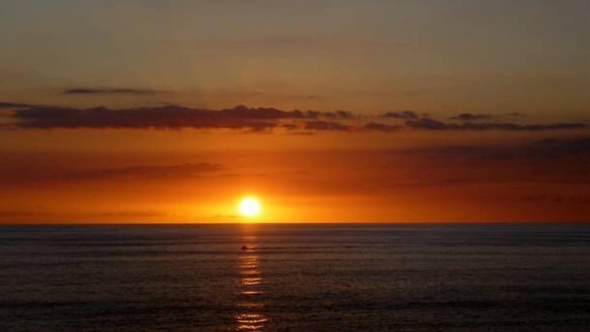 Makaha Condo | Oceanfront Beach Condo-Amazing views
