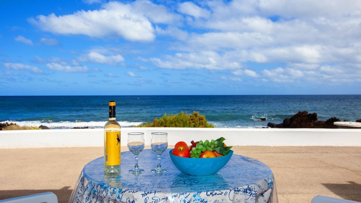 Punta Mujeres House | Oceanfront Bungalow in peaceful surroundings