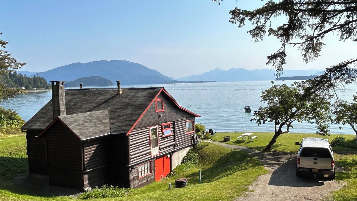 Juneau House | Oceanfront cabin out the road and steps to the beach