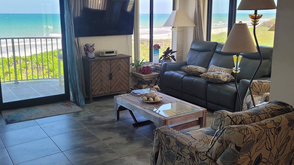 Melbourne Beach Condo | Oceanfront Condo with panoramic private beach views in Melbourne Beach
