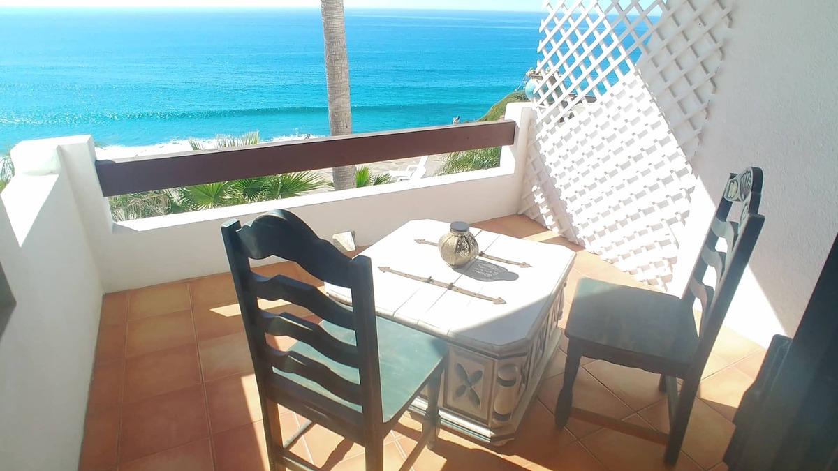 La Fonda Condo | Oceanfront Condo w/panoramic views & fireplace