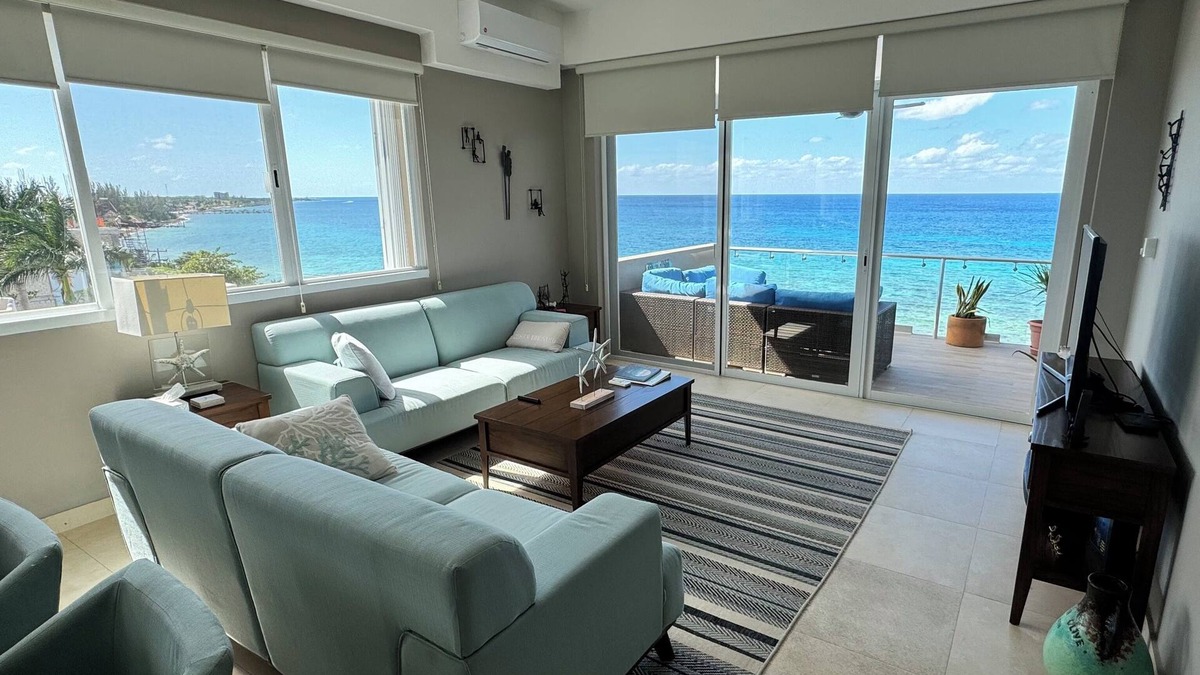 Cozumel Condo | Oceanfront condo with great sunset views!