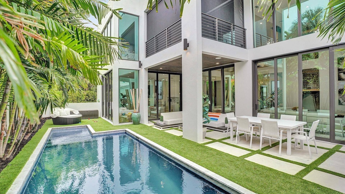 Barrier Island House | Oceanfront Gem! Heated Pool & Walk to Beach!