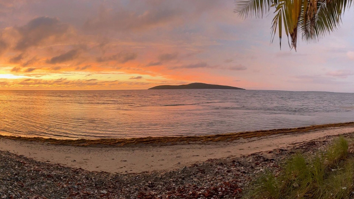 Cotton Valley Cottage | Oceanfront Hidden Gem of the East End!