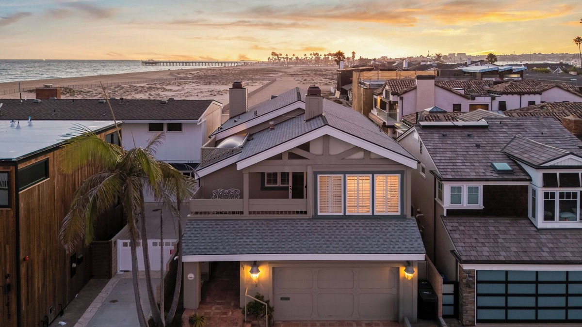Balboa Peninsula House | Oceanfront Home | Walk to Balboa Pier + Scenic Views | Balboa Peninsula Point