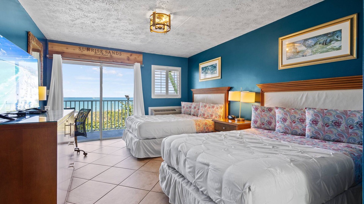 Fort Pierce Hotel | Oceanfront Inn Room #20- Ocean View Balcony, 2 Full Beds