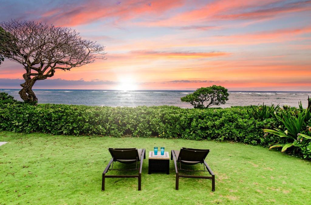 Kapaa House | OceanFront Kauai - Rhythm TVNC 4288