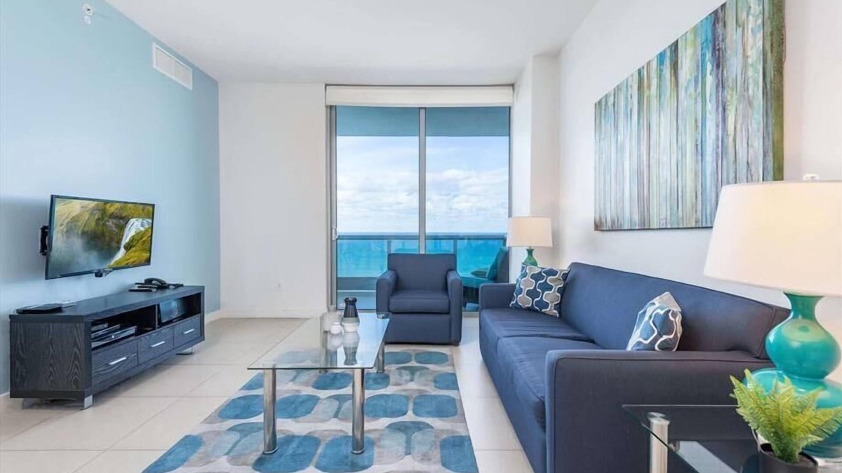 North Beach Apartment | Oceanfront Luxury Getaway | Outdoor Pools & Parking | South Florida