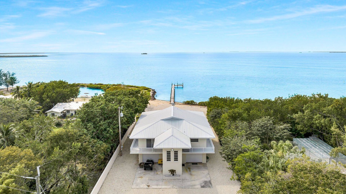 Monroe County House | Oceanfront Oasis: Dockside Bliss