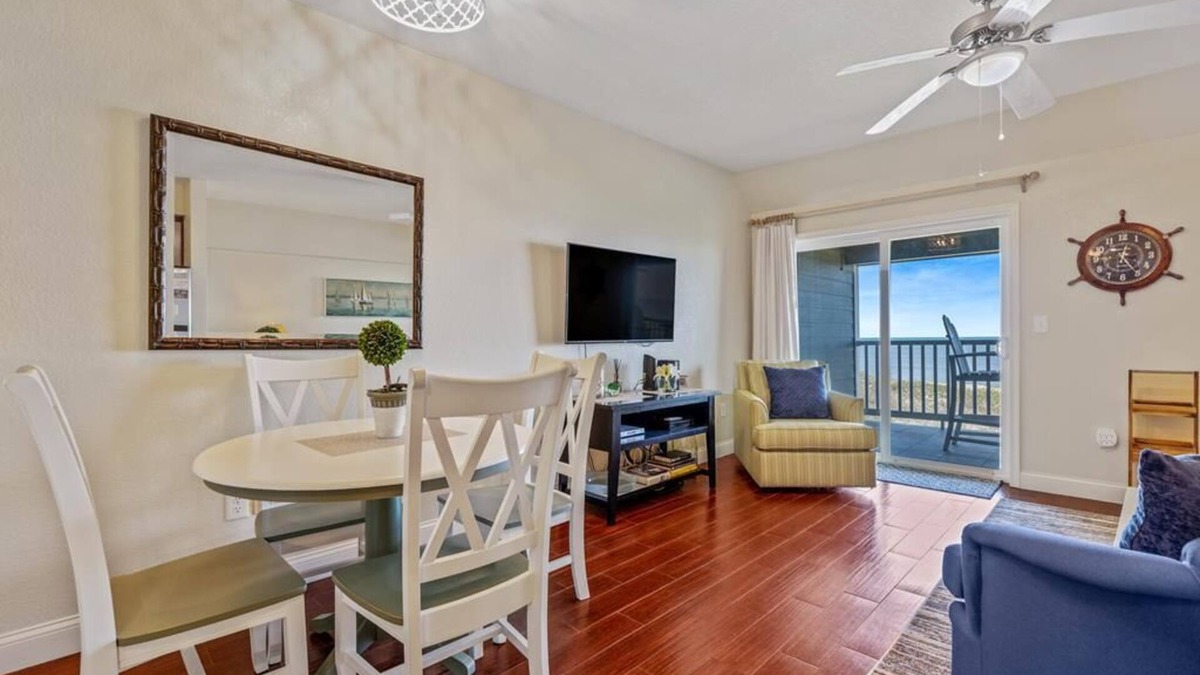 Kill Devil Hills Condo | Oceanfront paradise! Family-friendly condo with perfect unobstructed beach views