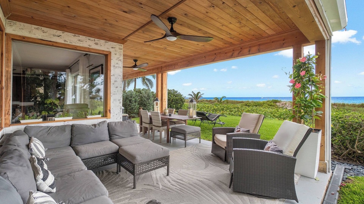 Delray Beach Condo | OCEANFRONT PARADISE - ONE OF A KIND nVery Private. Best location. Simply amazing