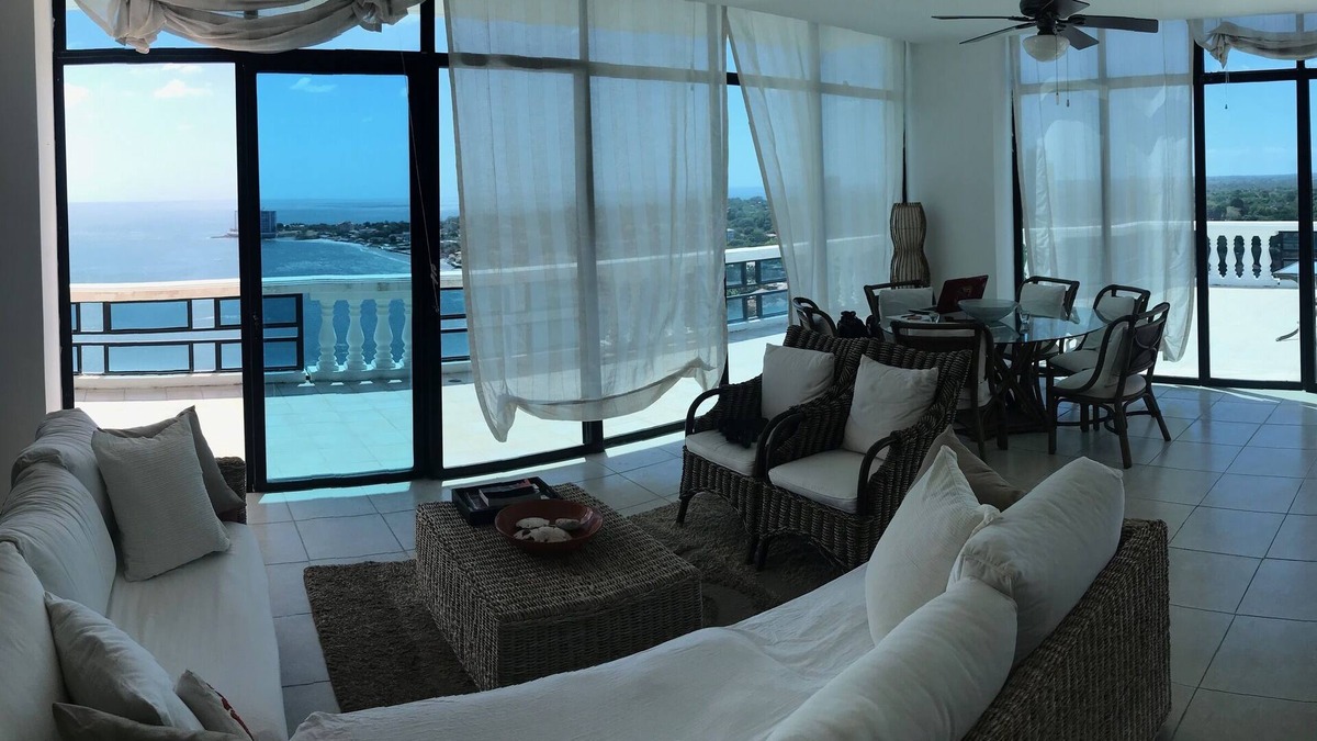 Punta Barco Condo | OCEANFRONT PENTHOUSE