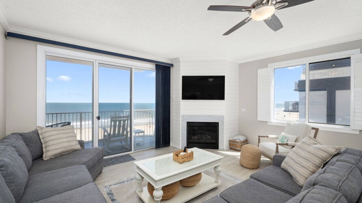 Ocean City Condo | Oceanfront Penthouse Condo, OCMD Boardwalk, Breathtaking Views, Sleeps 12