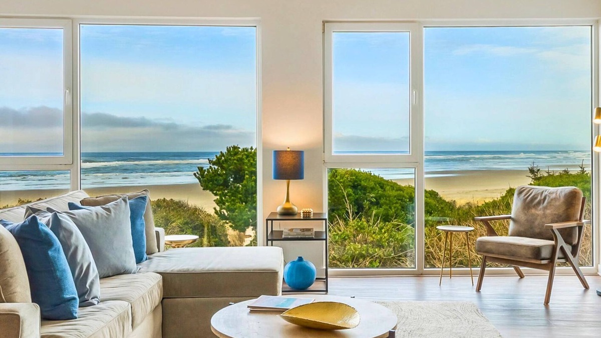Rockaway Beach Condo | Oceanfront Relaxation in Rockaway Beach