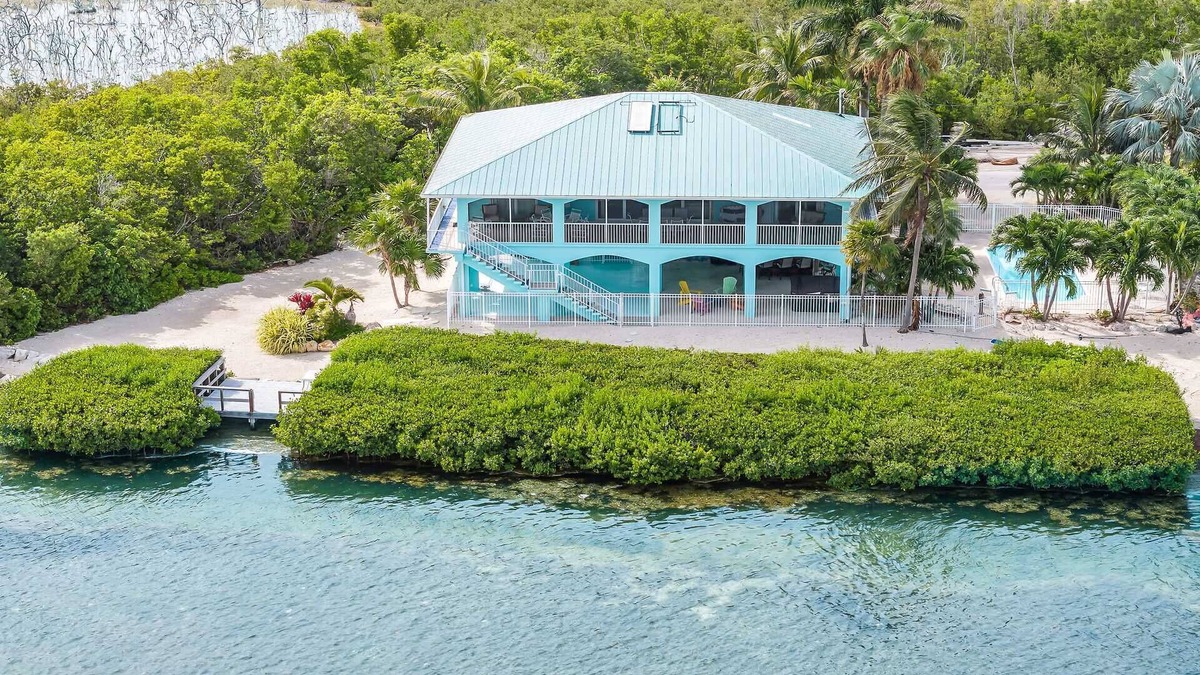 Cutthroat Harbor Estates House | Oceanfront Seclusion, Oceanfront with pool