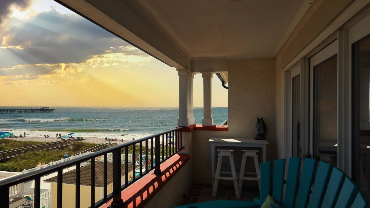 North Topsail Beach Condo | Oceanfront Comfort at Seabreeze Retreat!