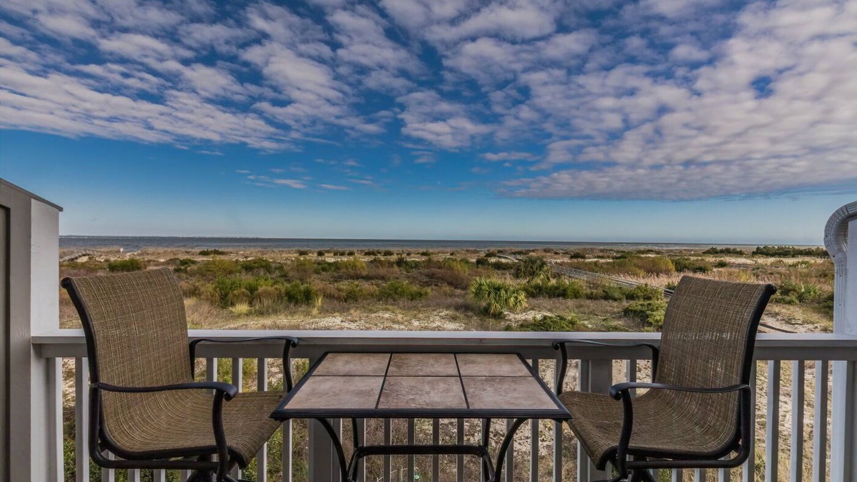 Beachwalk Condo | OCEANFRONT DECK! Villa with Awesome Views! Book Now!