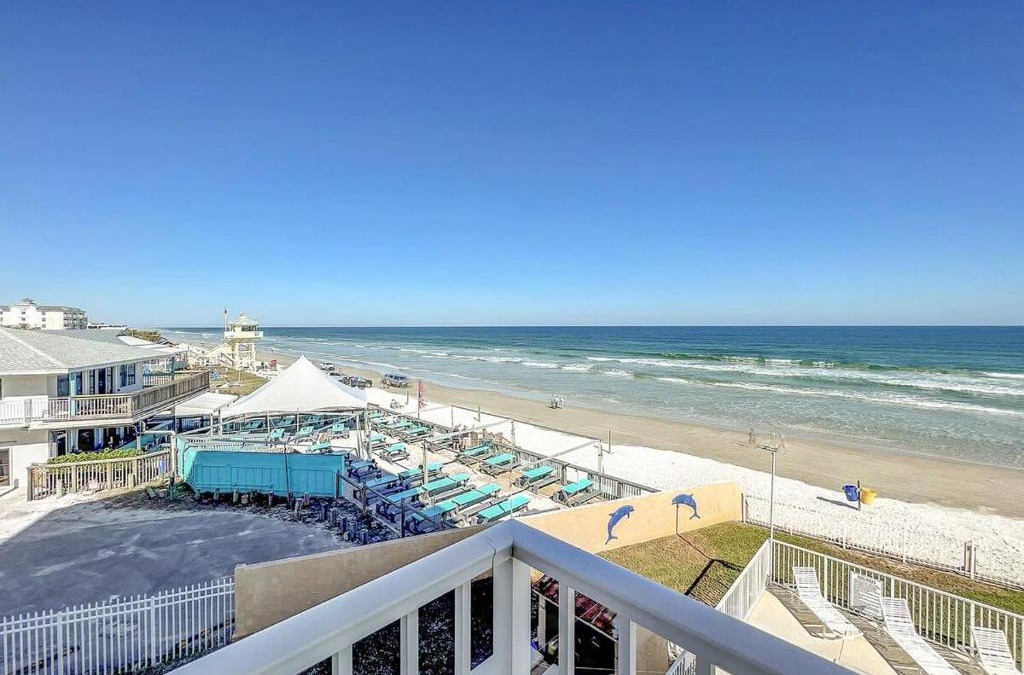 New Smyrna Beach House | Oceania Beach Club 406