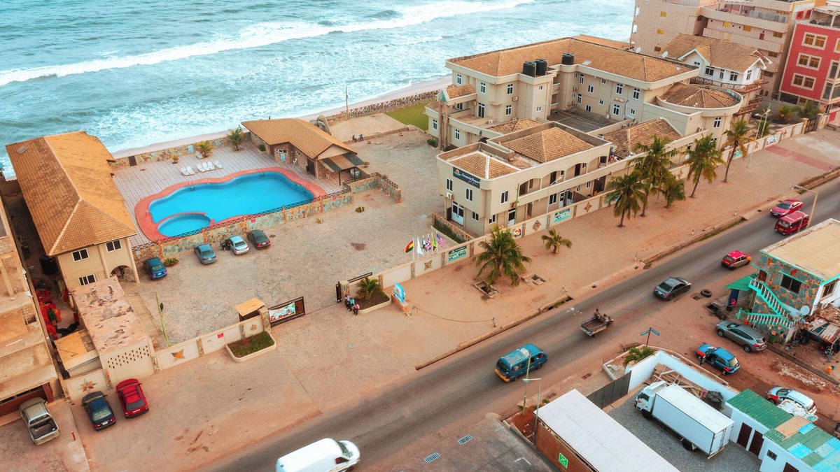 Accra Hotel | Oceanic Resort